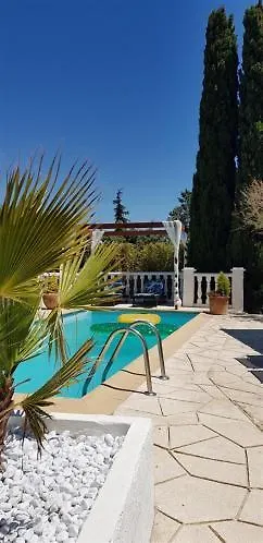 Villa T3 A 10' De Cassis - Piscine Privee Et Cuisine D'Ete Exterieure Carnoux-en-Provence France